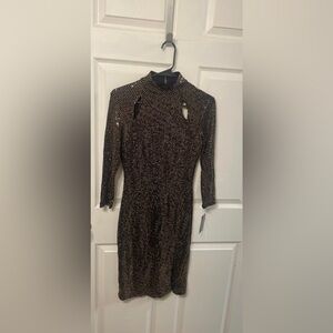 Black and Gold Women's Quarter Sleeve Sequin Sparkle Cocktail Dress-4